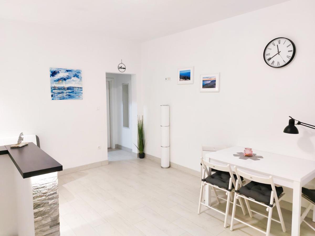 Apartment Bol - Sea, Sand And Happiness Exteriör bild